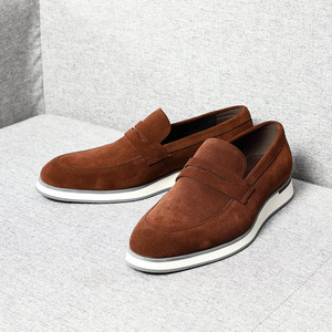 Chaussures d'affaires britanniques en daim pour hommes, mocassins tendance, chaussures en cuir décontractées rétro, effet rehausseur de taille - Product Image 4