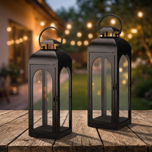 Lanterne à bougie en métal noir mat avec panneau en verre, lanterne suspendue portable, pot décoratif fait main pour la maison, les fêtes, les mariages, le balcon - Product Image 1