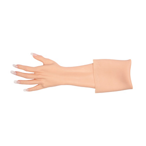 Guanti in Silicone Realistici da 60 cm per Donna con Protesi Unghie e Copertura per Braccio, Ideali per Crossdresser, Cosplay e Transgender - Product Image 4