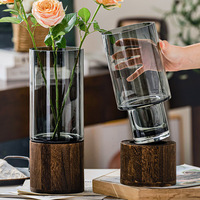 Vente en gros Vases en verre créatifs Vase de sol simple pour salon et table à manger