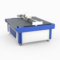 Machine de découpe de couteau cnc de canapé en cuir Machine de découpe de couteau vibrant