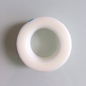 Cinta Microporosa Elástica Autoadhesiva Master PE para Soporte de Dedos Deportivos EM-01675 - Product Image 1