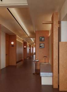 Meubles d'hôtel et d'appartement sur mesure, bureau intégré, meuble TV, armoire murale, ensemble complet - Product Image 5