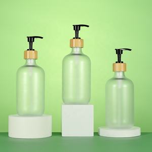 Botella de plástico PET transparente esmerilado de 500ml, bomba de loción negra, tapa de bambú, embalaje cosmético serigrafiado - Product Image 2