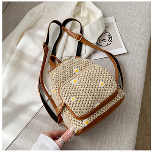 Las mujeres coreanas señoras <span class=keywords><strong>Mini</strong></span> pequeño bordado de Daisy paja mochila hecho a mano lindo Crochet playa tejida de viaje bolsa - Product Image 2