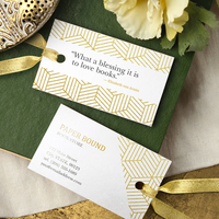 Cartes de visite imprimées sur mesure avec papier couché et gaufrage en carton de finition de surface pour la décoration de cadeaux de petite boutique