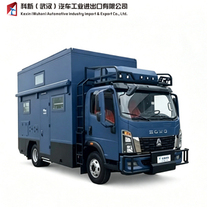 Autocaravana <span class=keywords><strong>de</strong></span> Lujo HOWO 4x2 Nueva, Diésel, Personalizable, con Techo Elevable y Equipamiento Completo - Product Image 6