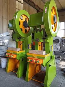 高品質J23-25T多機能機械式偏心C型パンチングマシン（モーターエンジンベアリング＆ポンプ付き） - Product Image 6