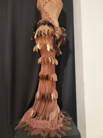 Robe de sirène luxueuse en bronze avec feuilles 3D, ornée de strass, costume de drag queen, robe de scène exotique pour diva