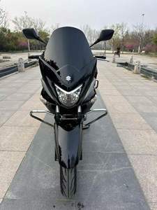Suzuki GW250 <span class=keywords><strong>Inazuma</strong></span>-250CC Motocicletta a Benzina Bicilindrica con Doppio Scarico, Raffreddamento a Liquido, EFI, Potente e Confortevole - Product Image 5