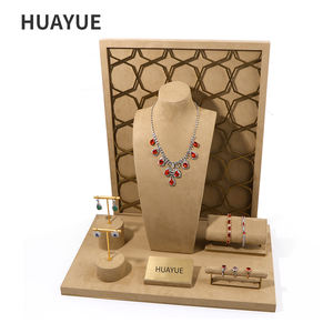 Exhibidores de Joyería de Terciopelo Caqui Personalizados de Huayue, Exhibidores de Joyería de Lujo para Escaparates - Product Image 6