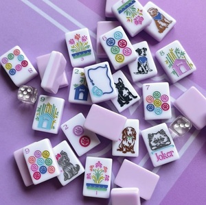 Set di Mahjong Americano di Lusso Moderno in Acrilico Inciso a Doppio Strato, Colore Viola Chiaro, 160 Tessere, Portatile per Intrattenimento all'Aperto e <span class=keywords><strong>Feste</strong></span> - Product Image 2