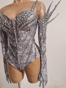 Body intero da designer per feste di compleanno con guanti, tuta da club da donna, body da showgirl per performance di danza, outfit da festival - Product Image 5