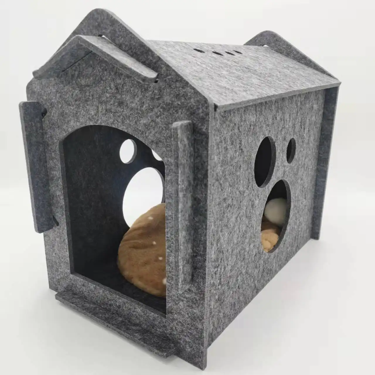 DIY猫の巣の家の形のフェルトボード猫のベッド