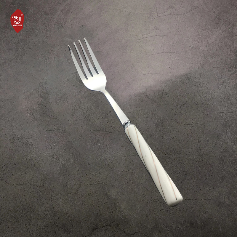 Fourchette de table