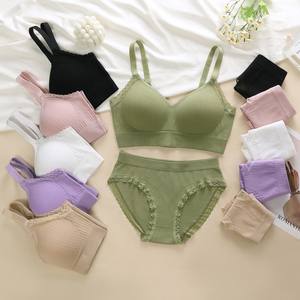Reggiseno da donna senza cuciture di <span class=keywords><strong>alta</strong></span> qualità comoda biancheria intima di grandi dimensioni alla <span class=keywords><strong>moda</strong></span> con Logo su supporto senza fili per adolescenti - Product Image 2