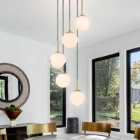 Boule de verre Or Lampe suspendue de luxe Lampe à îlot de cuisine Lampes suspendues Lustres à haut plafond et lampes suspendues pour la maison Hôtel