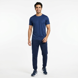 T-shirt blanc respirant à coupe ample, 100 % coton, avec logo personnalisé sur le devant, idéal pour les campagnes présidentielles et les élections – 16 couleurs en stock - Product Image 1