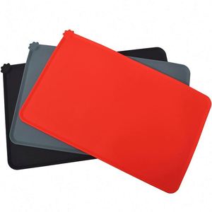 Tapis antidérapant en silicone pour animaux de compagnie, imperméable et isolant thermiquement, respectueux de l'environnement pour chats et chiens - Product Image 1