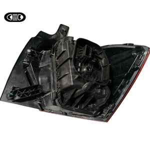 Luz Trasera para Volkswagen <span class=keywords><strong>Polo</strong></span> TUZHIHAO, Impermeable, de <span class=keywords><strong>Segunda</strong></span> <span class=keywords><strong>Mano</strong></span>, sin Rayones en la Lente, en Buen Estado - Product Image 5