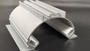 Les profils en <span class=keywords><strong>aluminium</strong></span> SDW132 ont expulsé le type 6063 avec l'éclat bilatéral - Product Image 2