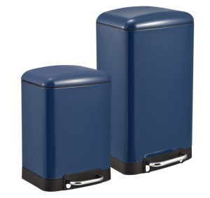 Basics pattumiera a pedale con chiusura ammortizzata a forma quadrata in acciaio inossidabile con pedale a barra in acciaio - Product Image 4