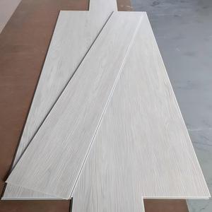 Heißer Verkauf: Kostenlose Muster – Vinyl-Planken SPC-Bodenbelag, leichter, starrer Kern, Klick-Fliesenboden mit Unterlage - Product Image 2