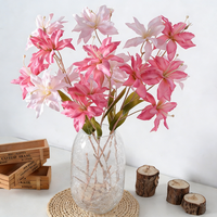 Künstliche Blume 3-flammige Lilie Seidenlilien Hochzeitsblumenreihe Tischblume Dekorative Blumen Künstliche Blumen für Szenengestaltung