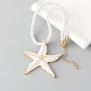 תליון חיימי 2025 תכשיטי אופנה חוף בוהמיאני לבן חדש של אמייל לבן כוכב אמייל לבן חדש שרשראות דגים כוכב אמייל - Product Image 2