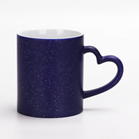 Mug à café magique personnalisé de 11 oz avec poignée en forme de cœur, en porcelaine mate pailletée, résistant au micro-ondes, sublimation changeant de couleur