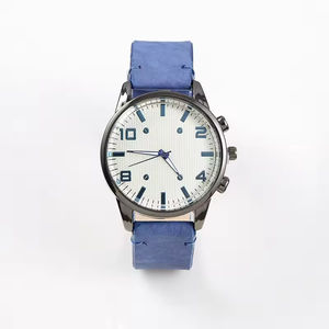 Reloj de cuarzo de alta calidad para hombre con escala digital simple y correa de cuero - Product Image 6