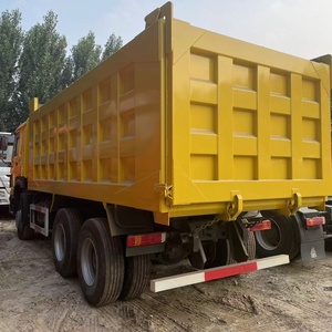 Camion à <span class=keywords><strong>benne</strong></span> basculante SINOTRUK HOWO 6x4 8*4 371 375 336hp <span class=keywords><strong>benne</strong></span> Euro 2/3 Diesel camion d'occasion - Product Image 4