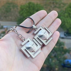Collar de Cosplay de Anime <span class=keywords><strong>Bleach</strong></span>, Colgante de Kurosaki Ichigo <span class=keywords><strong>Ishida</strong></span> Uryuu, Llavero - Product Image 3