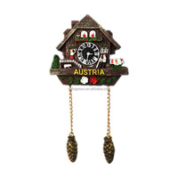 Aimant de réfrigérateur chic en forme de maison ancienne, design suisse, personnalisé en gros pour usine, avec horloge coucou intégrée