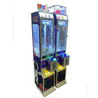 Sunmo Machine de jeu grue à pinces mini pour enfants, en métal, pour mini-porte-clés et jouets en peluche