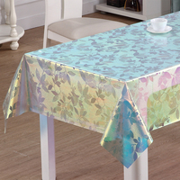 Nappe en vinyle irisé RNPT avec motif floral miniature dense, côtés réfléchissants arc-en-ciel et PVC facile à nettoyer pour la salle à manger