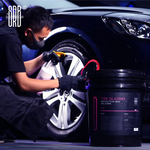 Brillo para Neumáticos de Venta Caliente, Producto para el Cuidado del Automóvil de 5 Galones, Brillo para Neumáticos Ever Wet - Product Image 5