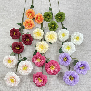 Nouvelles tiges de pivoines artificielles blanches à 3 têtes, en soie, pour arrangements floraux à la maison ou à l'hôtel - Product Image 1