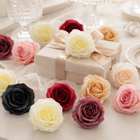 Vente d'usine : Têtes de roses en soie séchée de 9 cm, durables et imperméables, pour décoration murale florale pour la Saint-Valentin et la remise des diplômes