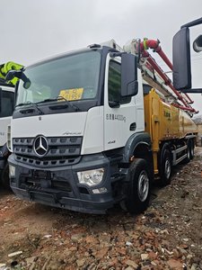 Bomba de Concreto Montada en Camión con Motor Diésel Zoomlion Usada/Nueva de 52m-67m con Alcance de 62m y Productividad de 18M/H, Shanghái - Product Image 3