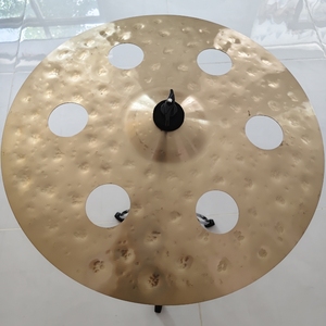 Cymbales à effet ozone B20 de qualité professionnelle pour batteur - Product Image 1