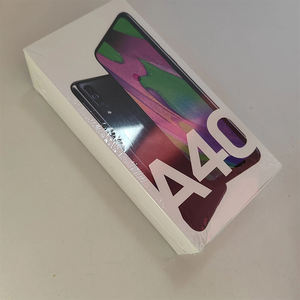 Vente en gros de produits de smartphones <span class=keywords><strong>A40</strong></span> d'occasion sans rayures Téléphones cellulaires de cheveux d'origine - Product Image 4