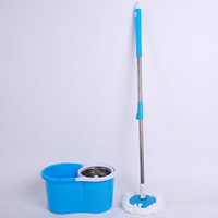 Ensemble de nettoyage domestique : Seau de nettoyage de sol avec panier en plastique, manche en acier inoxydable, serpillères rotatives en microfibre