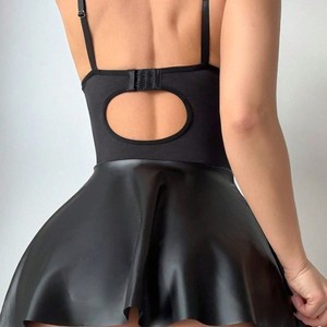 Commerce électronique transfrontalier, commerce extérieur européen et américain, costume de jeu sexy en cuir verni noir à bretelles et dos nu - Product Image 2