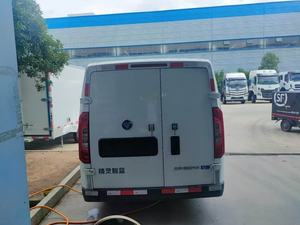 Nueva furgoneta de carga eléctrica refrigerada Foton E7 CLTC 300km capacidad de carga 1035kg - Product Image 3