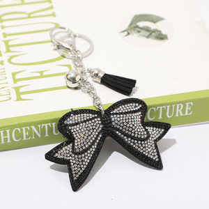 Moda franela <span class=keywords><strong>Cristal</strong></span> Diamantes <span class=keywords><strong>de</strong></span> imitación arco llaveros arco borla llavero alegría arco llavero regalo brillo para niñas Bling llaveros - Product Image 4