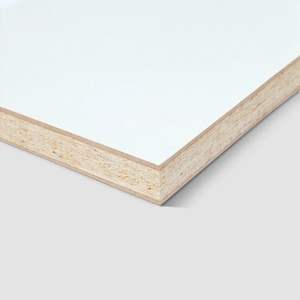 Panel Metálico Reflectante del Calor para Aislamiento Exterior de Villas Modulares en el Medio Oriente, Diseño Moderno para Aplicaciones en Almacenes y Cámaras Frigoríficas - Product Image 4