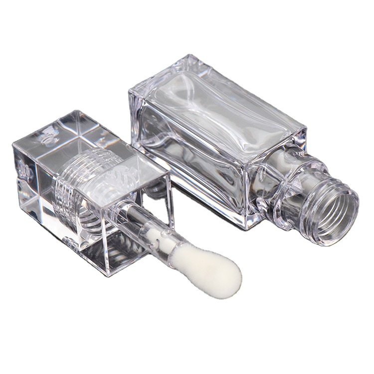 lip gloss lips and packaging