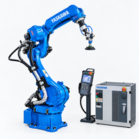 Robot de palettisation industriel CNGBS, charge utile de 800 kg, machine de palettisation YASKAWA PL800 pour entrepôt et parc logistique