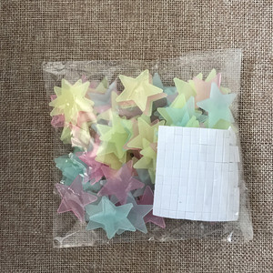 100 piezas/bolsa Decoración de Pared <span class=keywords><strong>para</strong></span> el Hogar Pegatinas de Estrellas Brillantes en la Oscuridad Autoadhesivas <span class=keywords><strong>para</strong></span> Niños - Product Image 3